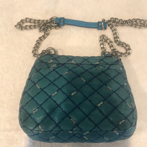 Olivia Harris Quilted Soft Leather Shoulder Purse - Picture 2 of 3